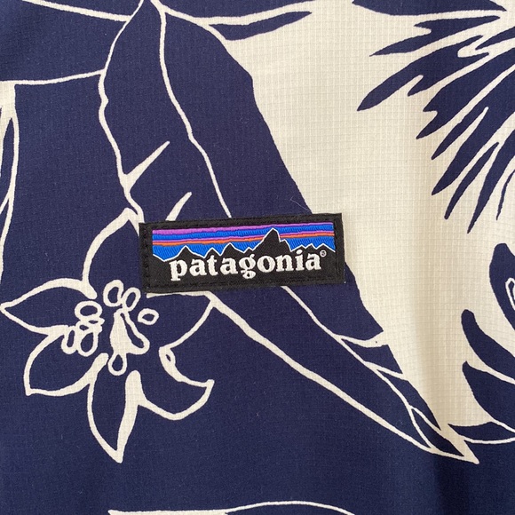 Patagonia Windbreaker Jacket - Picture 3 of 4